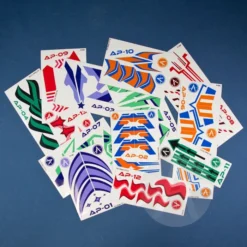 Maker's Dozen -Trendy Toy Store 781ab5d3919479e363b86c4c0033a7ac.image .700x700